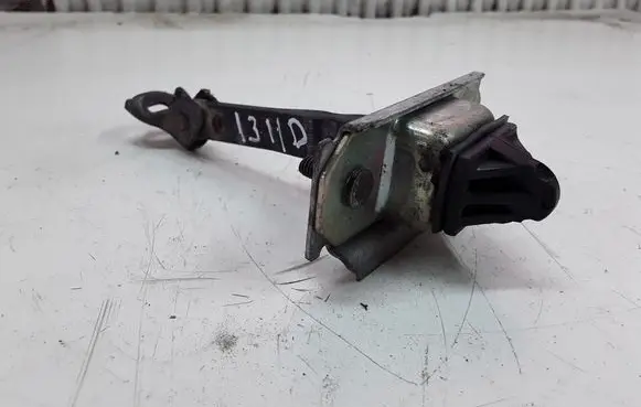Ford Maverick Rear door check strap stopper
