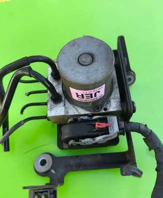 Hyundai ix20 ABS Pump 6158942100 181930 5158942100