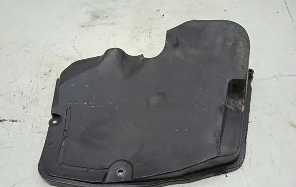 Volvo V50 Air filter box cover 3M5112A659