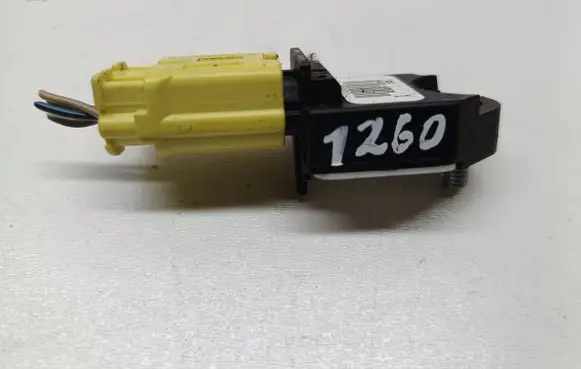 Toyota Corolla E120 E130 Airbag deployment crash/impact sensor 8983102020 3386265191