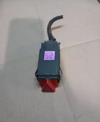 Audi A6 S6 C5 4B Hazard light switch 4b0941509k