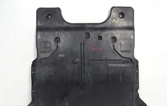 Audi A1 Engine splash shield/under tray 2Q0825236E