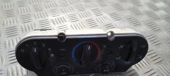 Ford Fusion Climate control unit vp256h