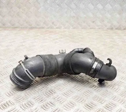 Volkswagen Golf Plus Air intake duct part 3C0129654N