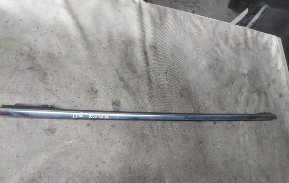 Ford Kuga I Door glass trim 