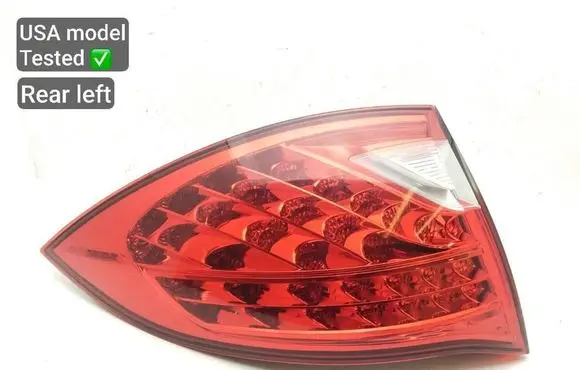 Porsche Cayenne (92A) Rear/tail lights 7P5945095AA