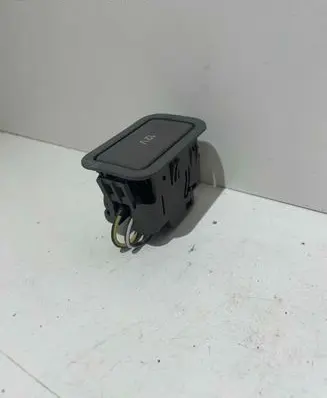 Audi A2 12 V Socket (rear) 4B0925071A