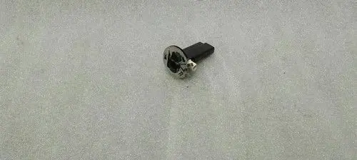 Mercedes-Benz CLA C117 X117 W117 Aerial antenna switch A2048205575