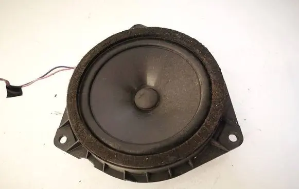 Toyota Corolla Verso E121 Front door speaker 8616044120