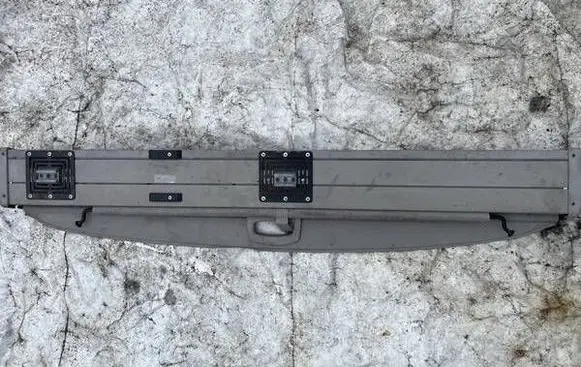 Mercedes-Benz E W211 Parcel shelf 