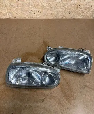 Volkswagen Golf III Headlight/headlamp 