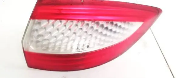 Ford Mondeo MK IV Rear/tail lights