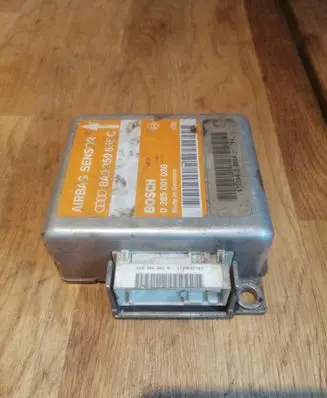 Audi A6 S6 C4 4A Airbag control unit/module 8A0959655C