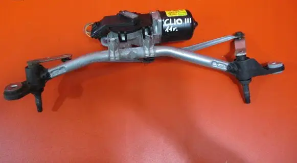 Renault Clio III Front wiper linkage and motor