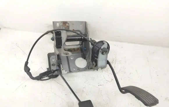 Volvo S40, V40 Pedal assembly 