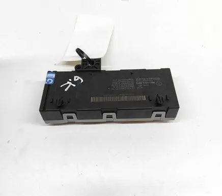 Tailgate/trunk control unit/module