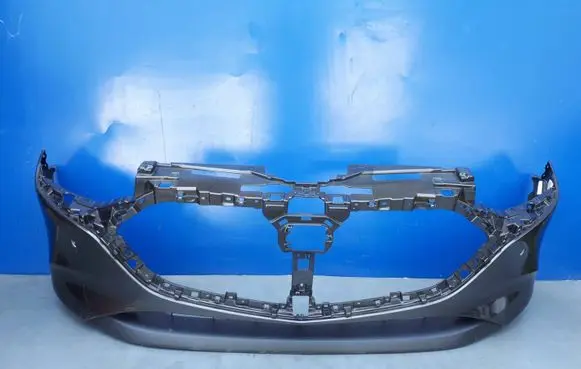 Mazda 3 Front bumper BCKN50031