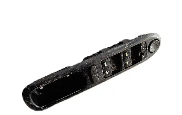 Peugeot 407 Electric window control switch 96468703XT