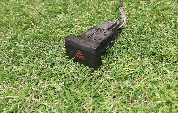 Volkswagen Polo V 6R Hazard light switch 6R0953509B
