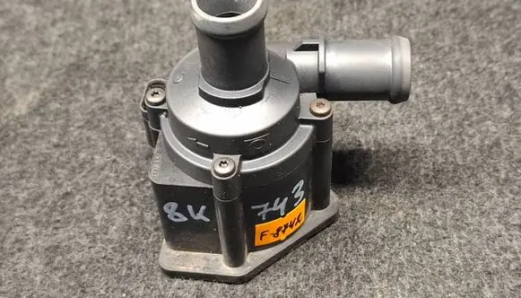 Audi A4 S4 B8 8K Electric auxiliary coolant/water pump 06H121601M