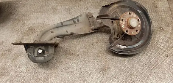 Skoda Superb B6 (3T) Rear wheel hub spindle/knuckle 