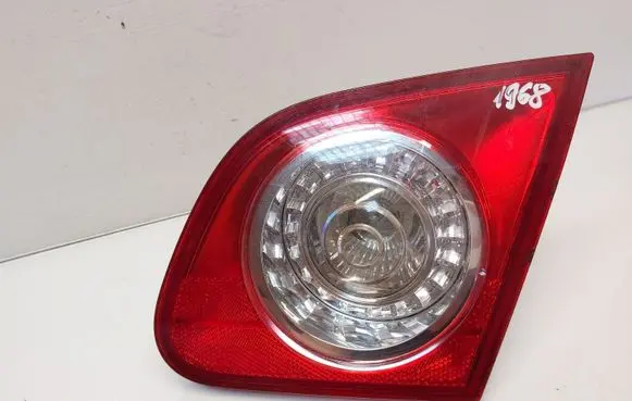 Volkswagen PASSAT B6 Tailgate rear/tail lights 3C5945094