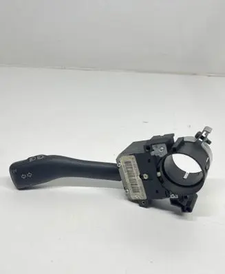 Volkswagen Golf IV Indicator stalk 8L0953513G