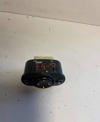 Chrysler PT Cruiser Wing mirror switch 04608505AB 39754D