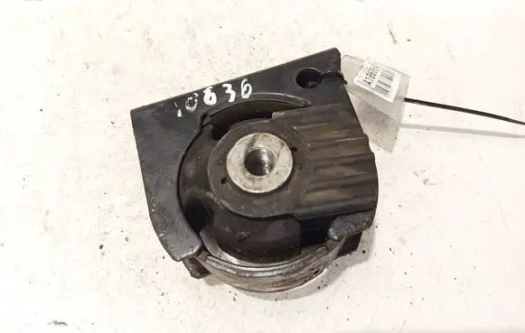 Toyota Auris 150 Engine mount bracket 00f4910808