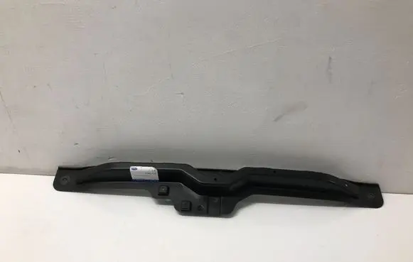Ford Fiesta Rear bumper mounting bracket 8A6117B861AB
