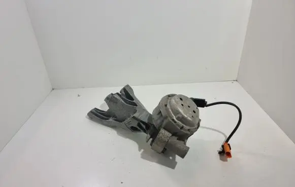 Audi A6 S6 C7 4G Engine mounting bracket 8K0199307BE
