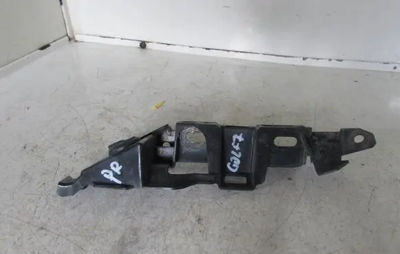 Volkswagen e-Golf Front bumper mounting bracket 5G0807184A