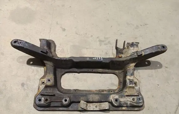 Citroen Xsara Picasso Front subframe
