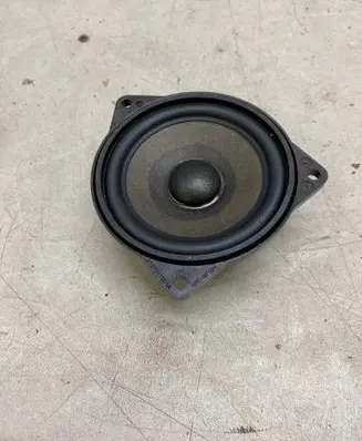 BMW M3 G80 Panel speaker 2622468 8927028206A