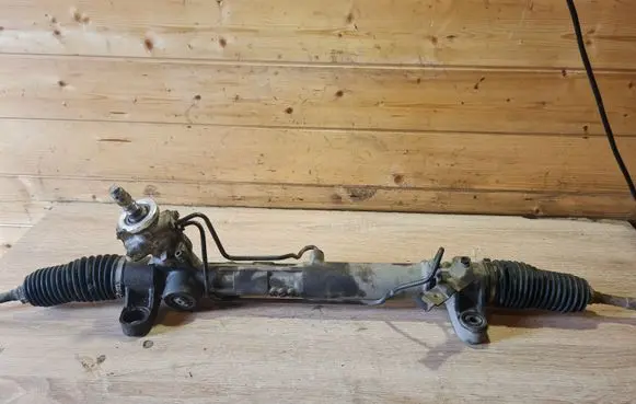 Toyota Corolla Verso AR10 Steering rack 7991501172