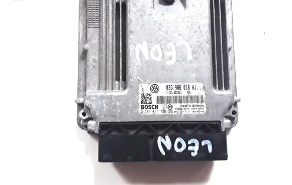 Seat Leon (1P) Engine control unit/module 03G906016AJ