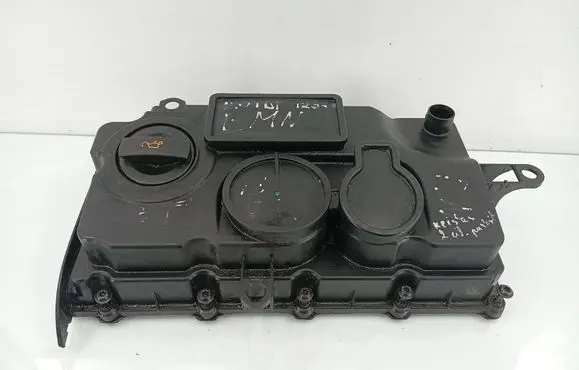Volkswagen PASSAT B6 Rocker cam cover 03G103469L