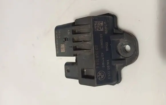 BMW 3 E90 E91 Glow plug pre-heat relay 0522120103 SW4409 7810856