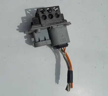 Renault Scenic I Heater blower motor/fan resistor 651920N
