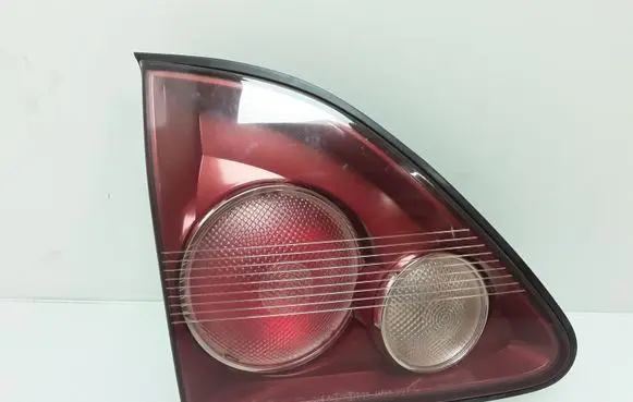 Lexus RX 300 Tailgate rear/tail lights KOITO487