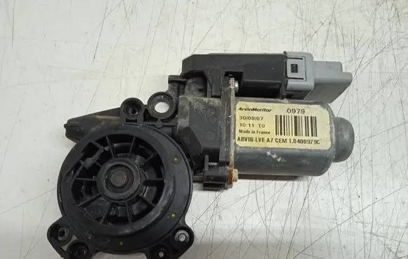 Citroen C4 I Picasso Rear door window regulator motor 401786