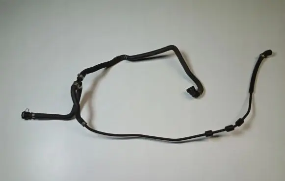 BMW 5 F10 F11 Engine coolant pipe/hose 7599571