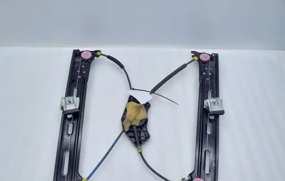 Seat Alhambra (Mk2) Rear window lifting mechanism without motor 7N0843699C