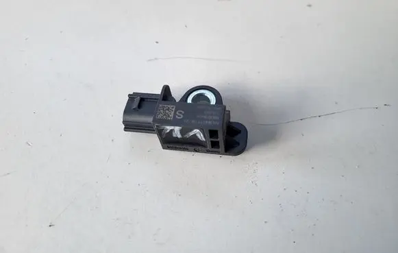 Renault Kadjar Airbag deployment crash/impact sensor 988303RA0A