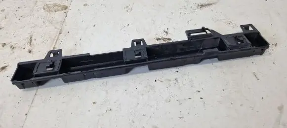 BMW 2 F22 F23 Sill supporting ledge 7268074