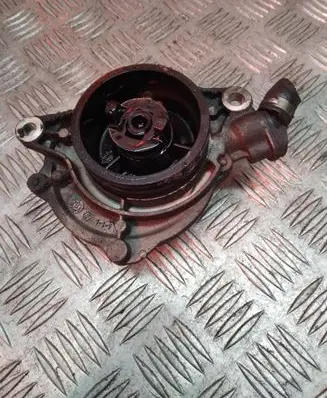 BMW 3 E46 Vacuum pump 7787366