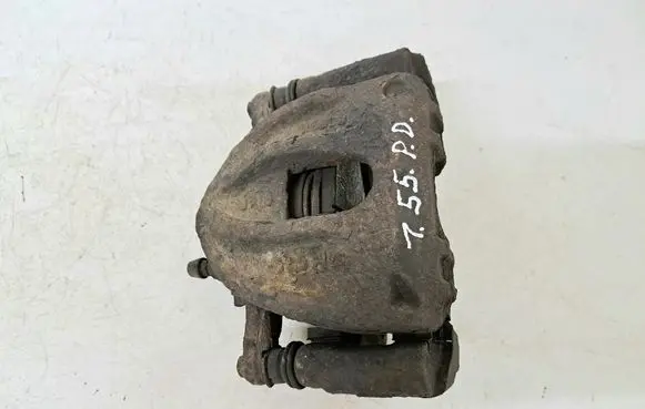 Toyota Corolla Verso AR10 Front brake caliper