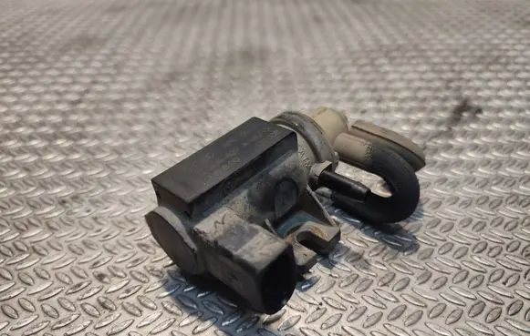 Volkswagen Crafter Turbo solenoid valve 906627A