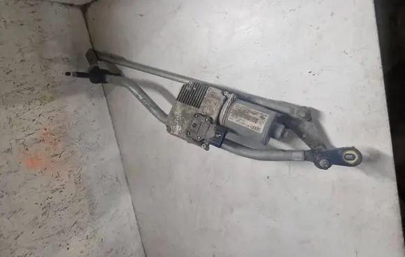 Audi A5 8T 8F Front wiper linkage and motor 8T1955119C