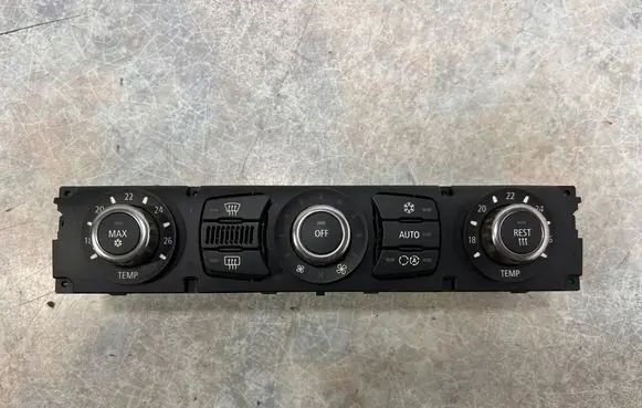 BMW 5 E60 E61 Climate control unit 9122398